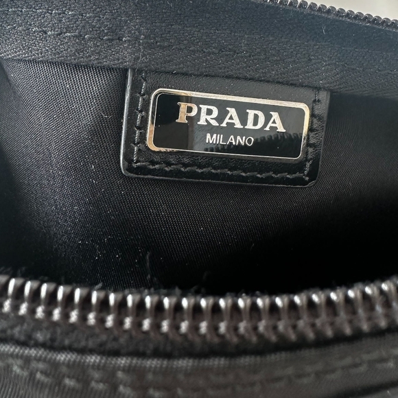 NEW PRADA 2022 Tessuto Cosmetic Bag - Picture 4 of 6